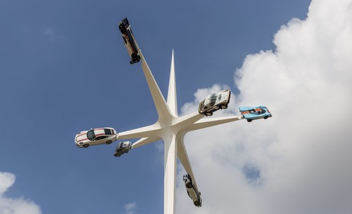70 Jahre Porsche beim Goodwood Festival of Speed: Skulptur von Gerry Judah.