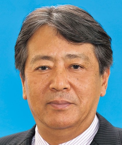 Akira Marumoto.