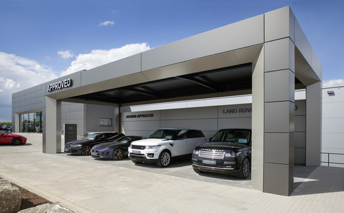 „Approved Center“ von Jaguar Land Rover.