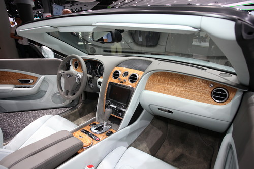 Bentley Continental GTC.