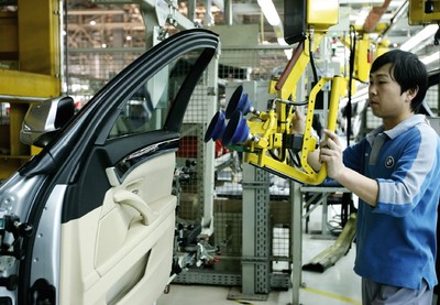 BMW hat in Shenyang bereits ein Werk mit Brilliance, wo unter anderem der 5er als Langversion ausschließlich für den chinesischen Markt gefertigt wird.