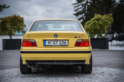 BMW M3 (E36).