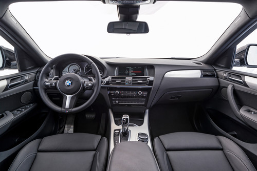 BMW X4 M40i.