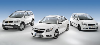 Chevrolet Aveo Sport Edition, Chevrolet Cruze Irmscher Edition und Chevrolet Captiva Family Edition. 