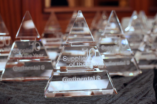 Continental „Supplier of the Year 2010“ Award.