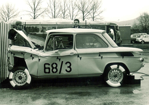 Der NSU Prinz (1958) war eines der ersten Autos mit einer frontalen Knautschzone.