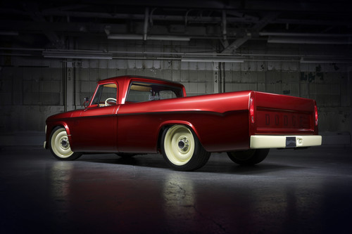 Dodge-Pick-up (1968) „Candied Delmonico Red and Dairy Cream Mopar Lowliner Concept“.