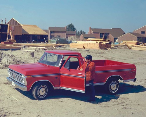 Ford F 150 (1975).