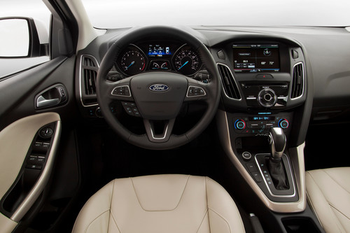 Ford Focus 5türer: neue Übersichtlichkeit.