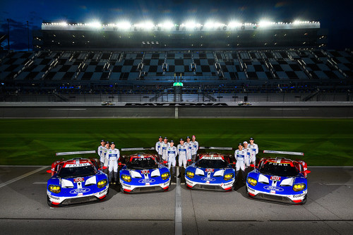 Ford-Racing.