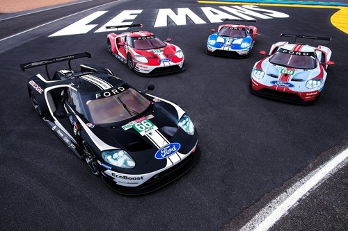 Ford schickt in Le Mans vier GT in historischen Farben ins Rennen.