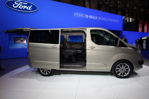 Ford Transit Tourneo Custom Concept.