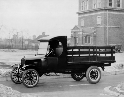 Ford TT (1924).