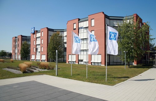 Hauptverwaltung von ZF mit Forschungs- und Entwicklungszentrum in Friedrichshafen.