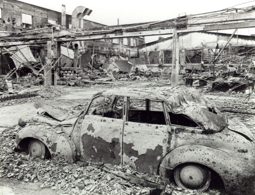 Im Zweiten Weltkrieg zerstörtes Opel-Werk Rüsselsheim.