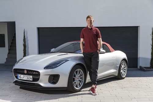 Julian Nagelsmann und sein Jaguar F-Type.
