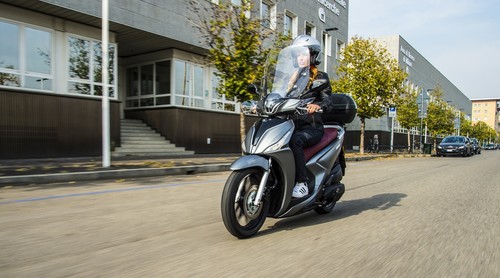 Kymco New People S 125i.