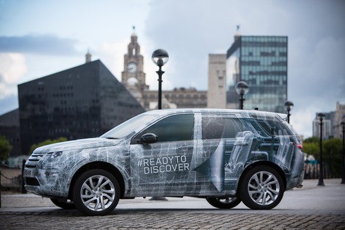 Land Rover Discovery Sport - noch getarnt.