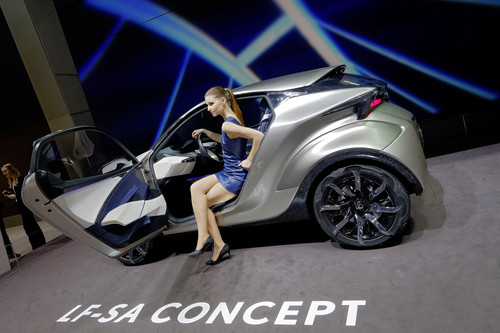 Lexus LF-SA Concept.