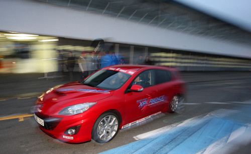 Mazda Zoom-Zoom Xperience und MX-5 Challenge.
