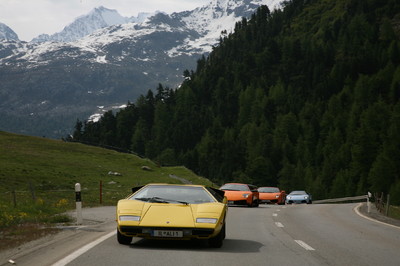 Mehr als 100 Fahrzeuge nahmen am „Lamborghini St. Moritz 2010“-Treffen teil.