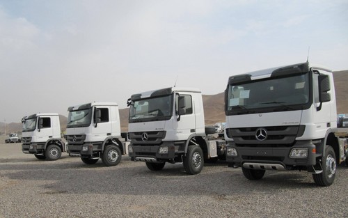 Mercedes-Benz hat 250 Actros an die State Company for Automotive Industry (SCAI) des Irak geliefert, die für den Wiederaufbau des Landes eingesetzt werden sollen.
