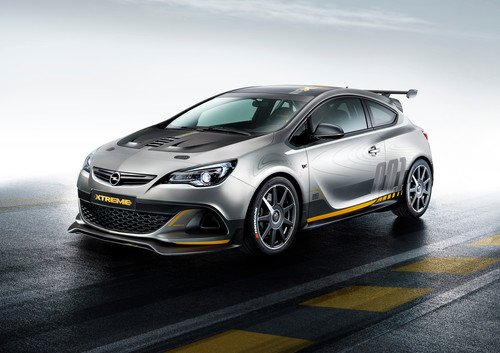 Opel Astra OPC Extreme.