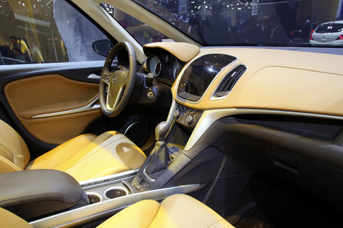 Opel Zafira Tourer Concept.