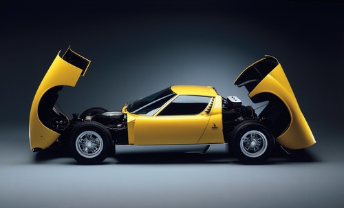 Premiere in Genf: Lamborghini Miura 1966.