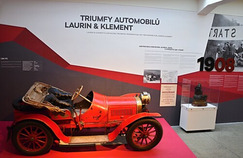 Sonderausstellung zu 120 Jahren Motorsport bei Skoda: Laurin &amp; Klement FC von 1909.