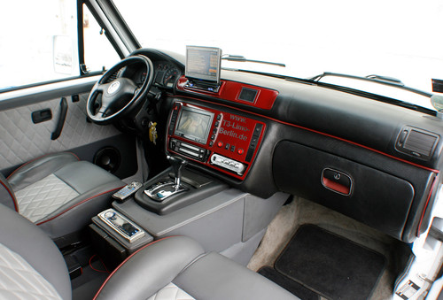 Stretch-Limousine auf Volkswagen T3.