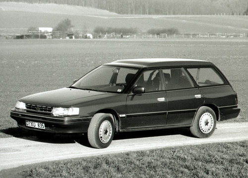 Subaru Legacy Super Station (1990).