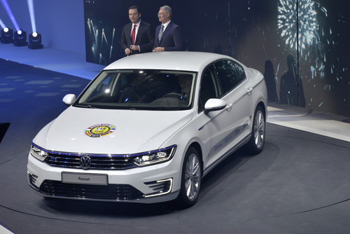 Volkswagen Passat: „Car of the Year 2015“.