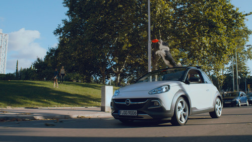 Werbekampagne für den Opel Adam Rocks.