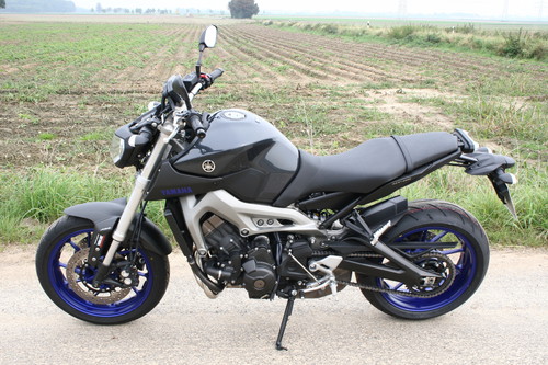 Yamaha MT-09.