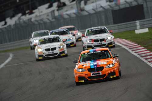 BMW-M235i-Racing-Cup.
