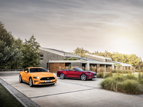 Ford Mustang GT 5.0 und Convertible.