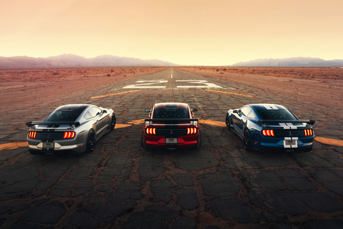 Ford Shelby GT500 Carbon Fiber Track Package.