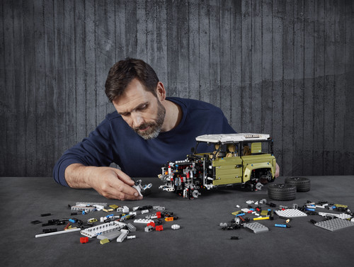 Land Rover Defender von Lego.