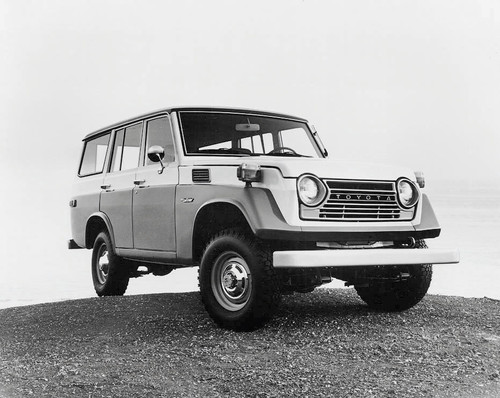 Toyota Land Cruiser 50 J5 (1975).