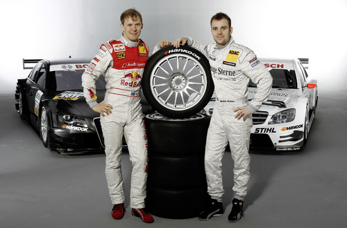 Hankook rüstet Audi (links: Mattias Ekström) und Mercedes-Benz (rechts: Jamie Green) in der DTM mit Rennreifen aus.