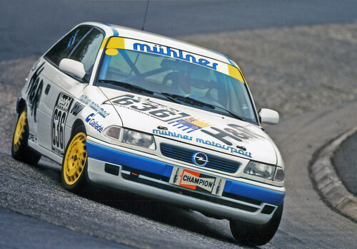 Opel Astra F im Rennsport (1997).