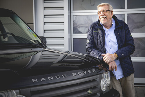 Günther Nawrocki hat seinen Range Rover III vor zehn Jahren mit 145.000 Kilometern übernommen und nun eine Million Kilometer auf dem Tacho, vorwiegend im Anhängerbetrieb.