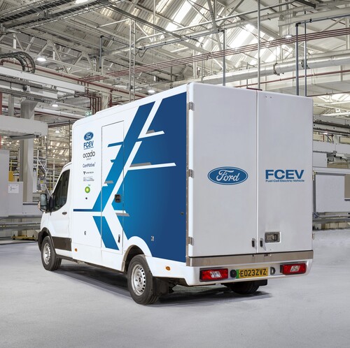 Brennstoffzellen-Prototyp für Testzwecke: Ford E-Transit FCEV.