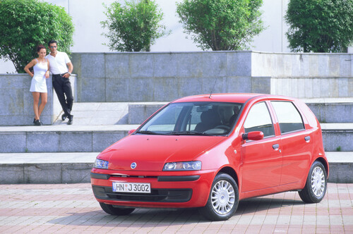 Fiat Punto (1999–2002).