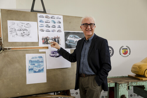 Roberto Giolito, Leiter von Stellantis Heritage, war 2004 Direktor Advanced Design Fiat und maßgeblich an der dritten Modellgeneration des 500 beteiligt.