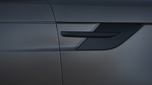 Range Rover Sport Dynamic SE „Stealth Pack“.