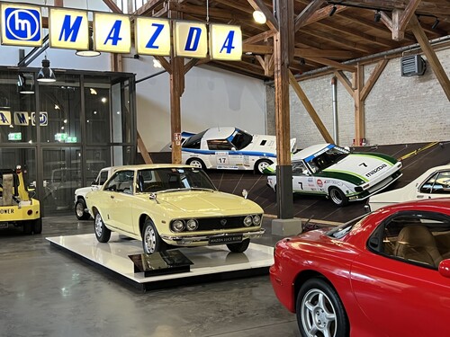 Kreiskolbenmotor-Sonderschau im Mazda Classic – Automobil Museum Frey in Augsburg.