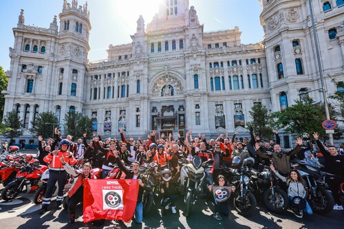 Ducati-Aktion „We ride as One“ in Madrid (2023).