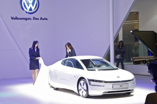 Volkswagen auf der Auto Expo 2012 in Neu Delhi: VW XL-1.